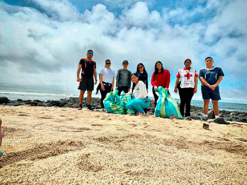 Galaxy Expedition collaborating with environmental organizations for conservation in the Galápagos Islands.