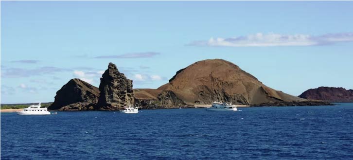 Explore unique<br> islands